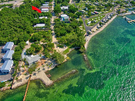 3rd image of 101 Dorsett Dr
