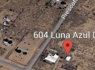 604 Luna Azul Dr, Chaparral, NM 88081