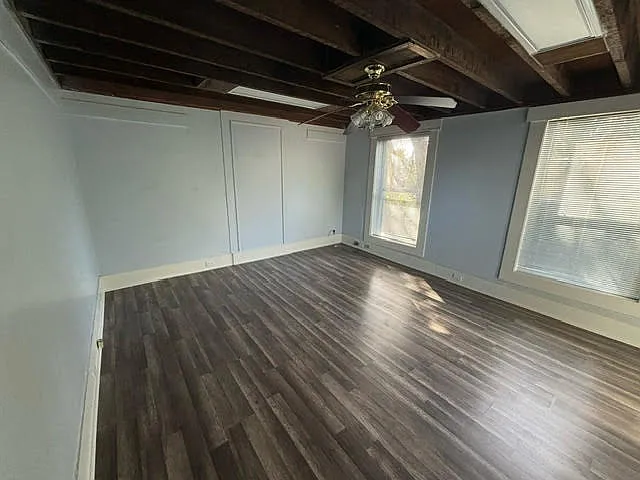 216 S 6th St #5 — Photo 3