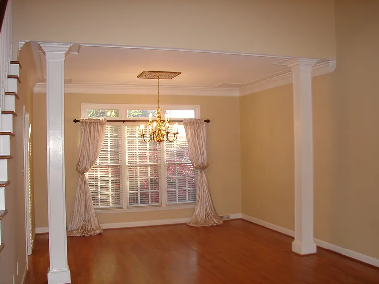 1325 Beckton Ct — Photo 3