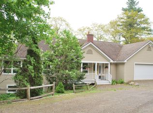 56 N Shore Ln, Winthrop, ME 04364