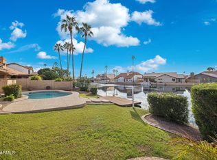 510 S Lagoon Dr, Gilbert, AZ 85233