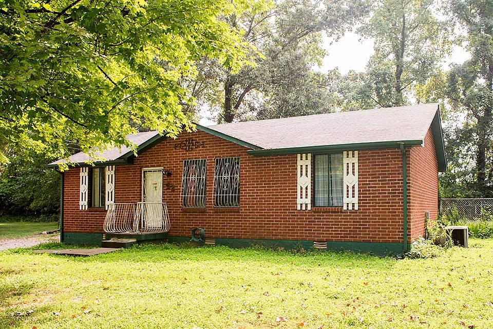 1st image of 537 Buckeye Ln