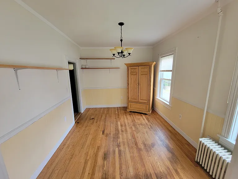 519 Union St — Photo 13