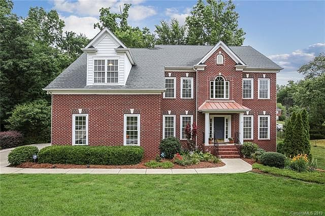 1st image of 4042 Belle Meade Cir