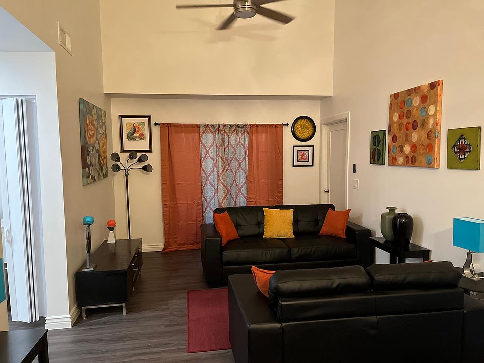 1st image of 44 E 9th Pl #B