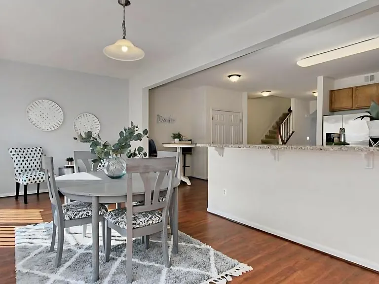 9087 Sandra Pl — Photo 10