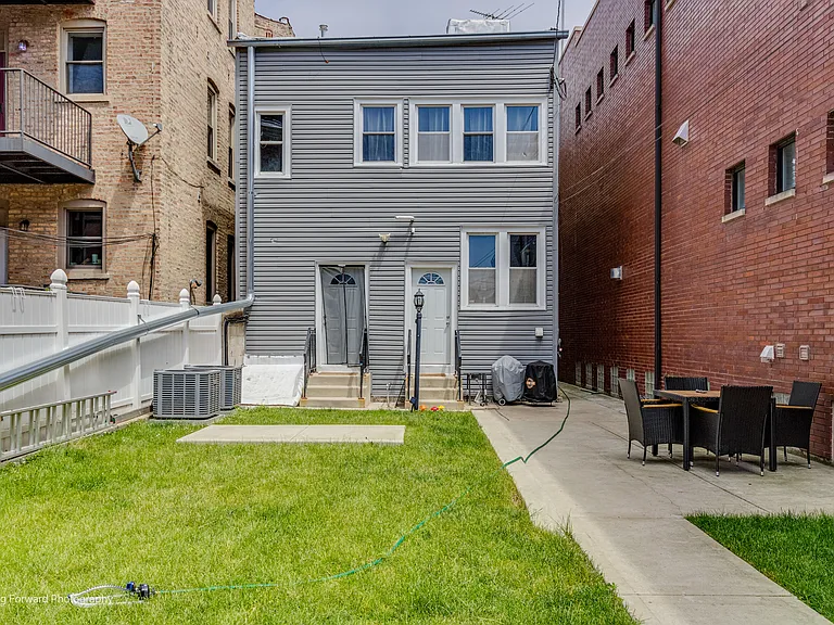 522 N Armour St #1 — Photo 22