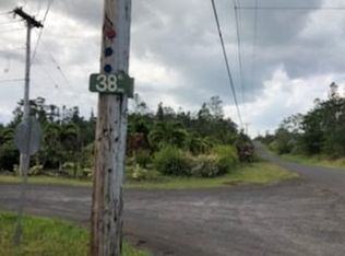 38 Avenue, Keaau, HI 96749