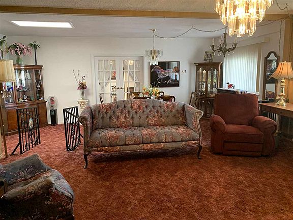 2nd image of 3102 S Lea Ave