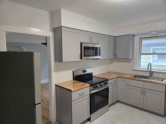 5th image of 5049 W Winona St APT 2