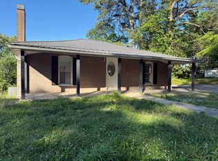 608 Bleeker St, Bridgeport, AL 35740
