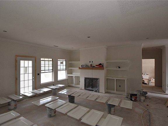2nd image of 42 Radcliffe Dr