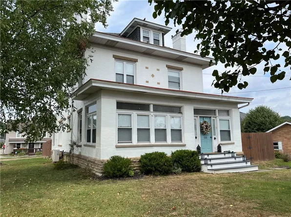 555 E Walnut St, Waynesburg, PA 15370