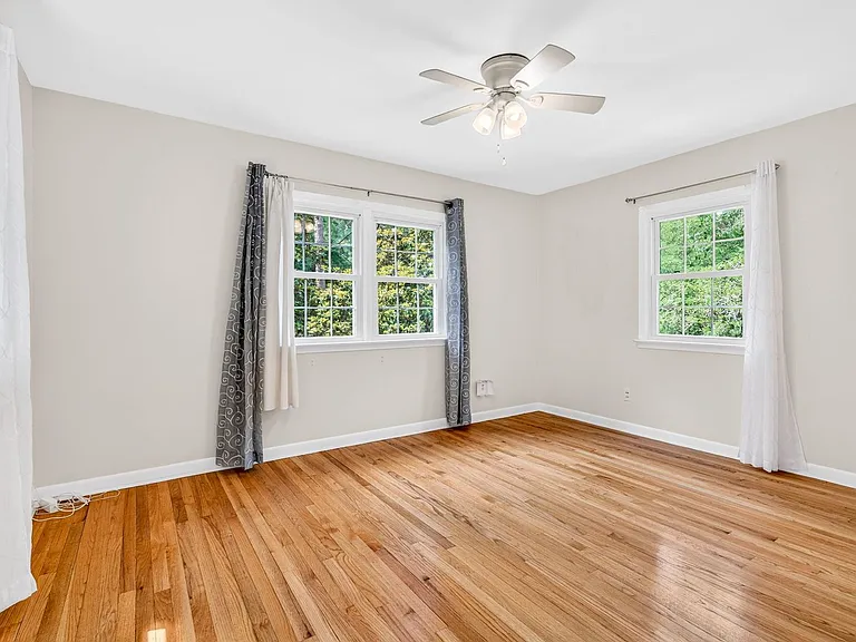 117 Pine Grove Ave — Photo 28