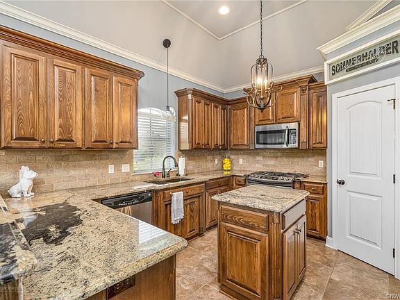 5th image of 505 Antietam Dr
