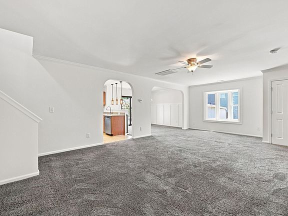 4th image of 3706 Mountain Brook Cir