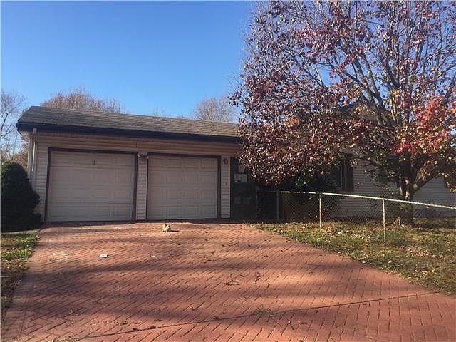 2nd image of 8704 E 83rd Ter