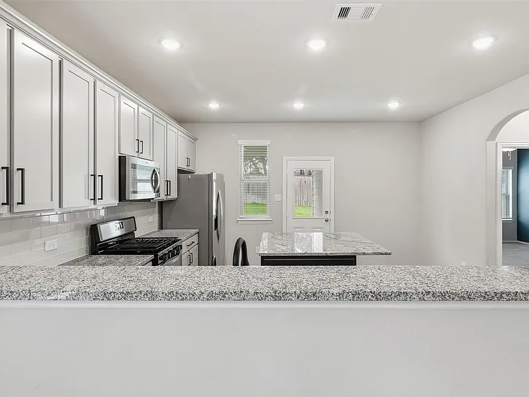 8415 Balding Dr — Photo 18
