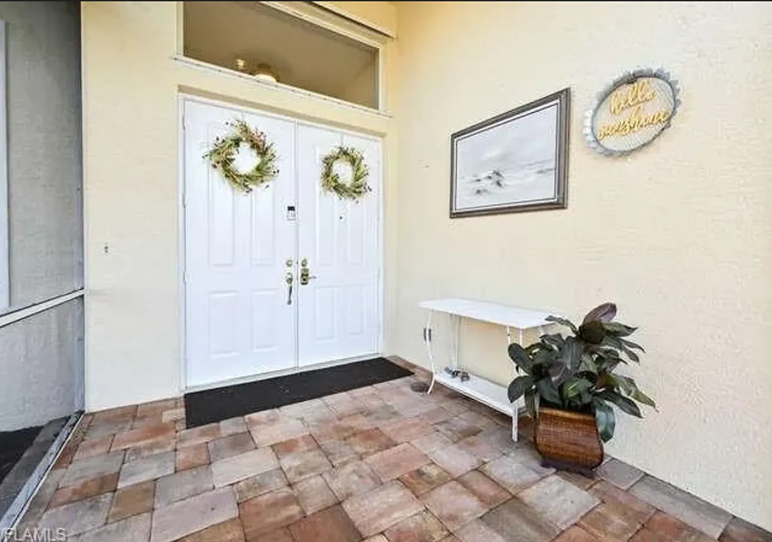 Lakefront 3 Bed + Den 2 bath home with pool and spa tub in Waterways of Naples Community — Photo 2