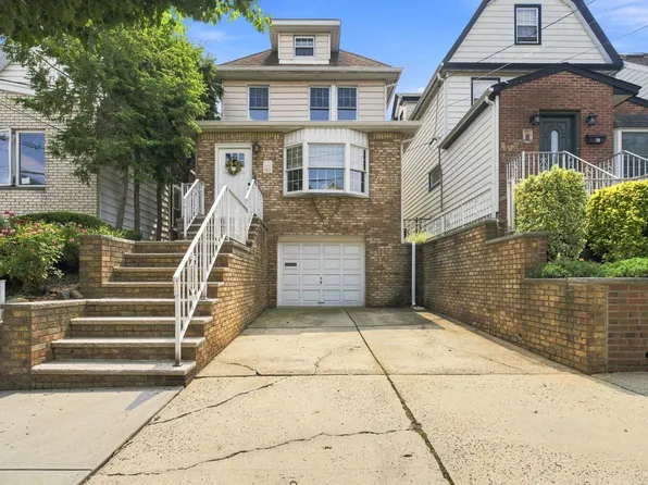36 West 48th Street image 1 of 42