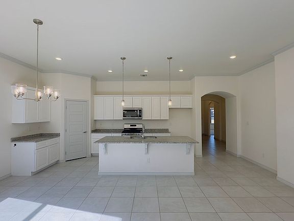 2nd image of 5306 Constitution Ave