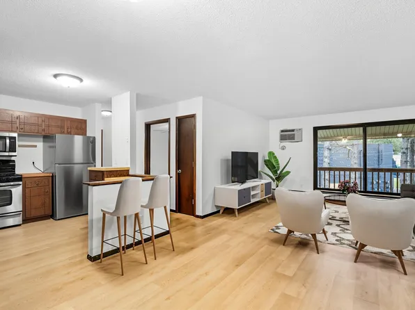 3912 Foss Rd APT 206, Minneapolis, MN 55421