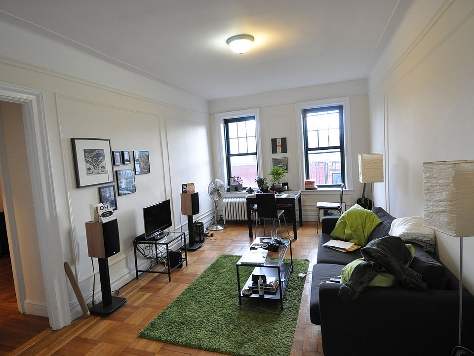 1st image of 197 W 10th St APT 6B