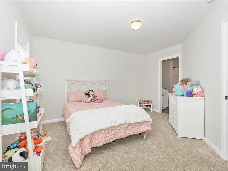 2744 Scarecrow Ter — Photo 13