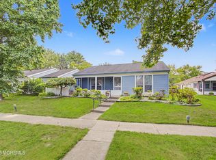871 Liverpool Circle #B, Manchester, NJ 08759