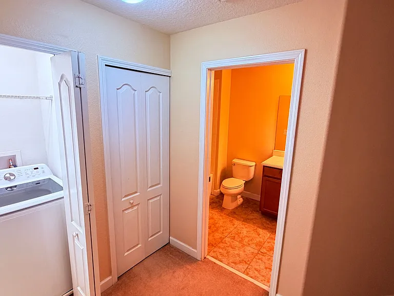 2832 Adelaide Ct — Photo 28