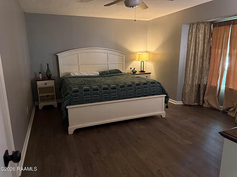 204 Carolyn Dr — Photo 9