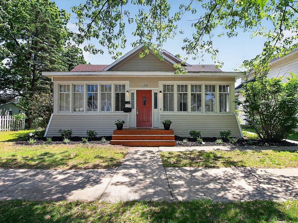 1st image of 820 Rose Ave