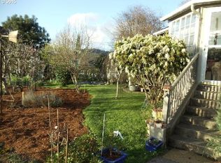 433 Railroad Ave, Myrtle Point, OR 97458