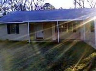 1502 Highland Dr, Waynesboro, MS 39367