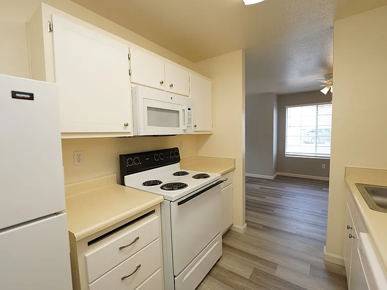 Walnut Grove Senior Apartments — Photo 17