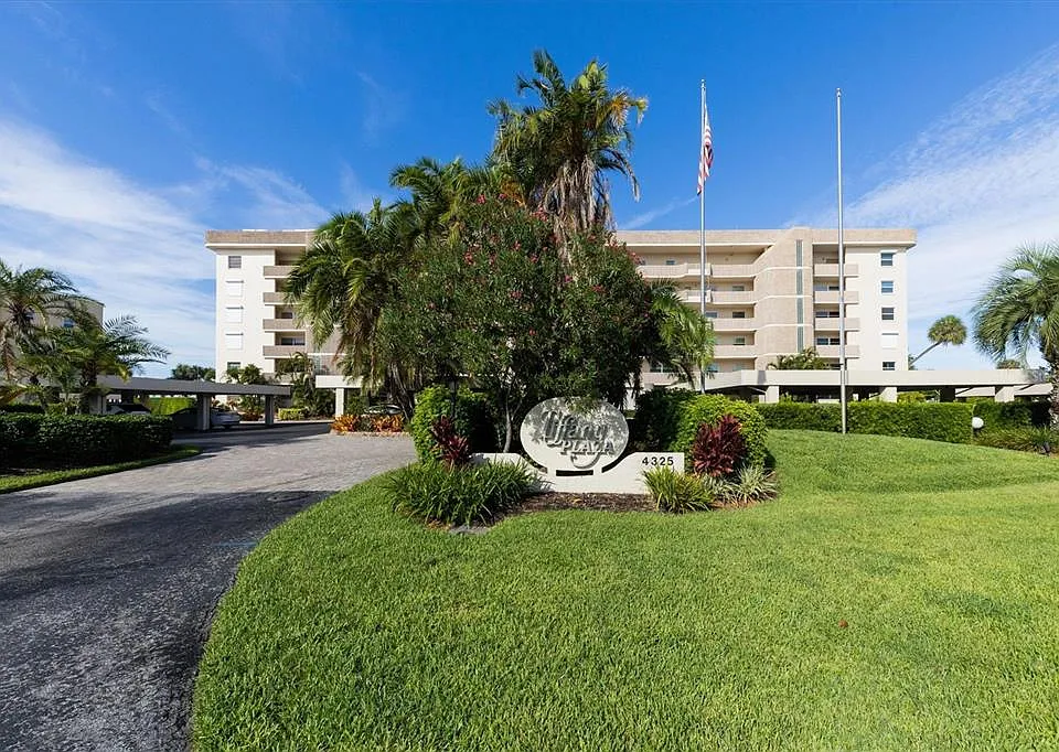 4325 Gulf Of Mexico Dr #408