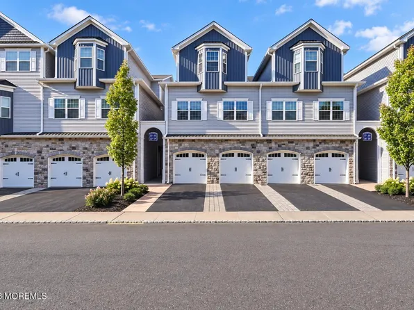 25 Emily Court, Hazlet, NJ 07730