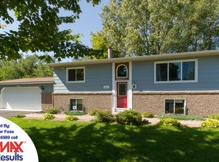 2212 Ryan Ct, North Saint Paul, MN 55109