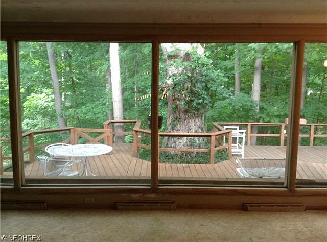 2nd image of 29010 Wolf Rd