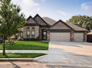 6002 W Sommerset St, Rogers, AR 72758