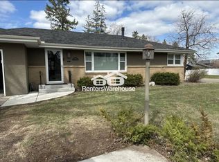 5000 Lakeside Ave N, Crystal, MN 55429