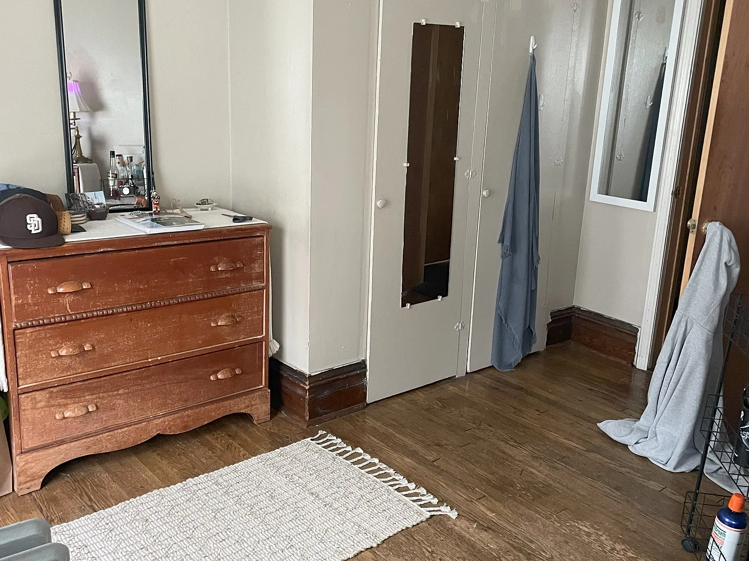 2 bed, 1500 sqft, $1,200 — Photo 2