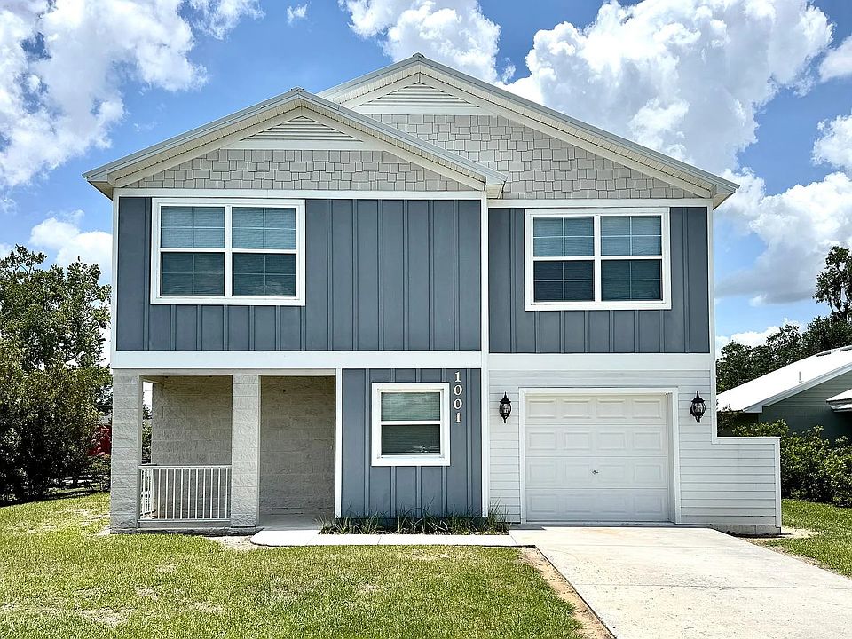 Front view of home from the street