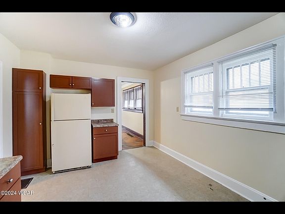 5th image of 950 Rice Ave