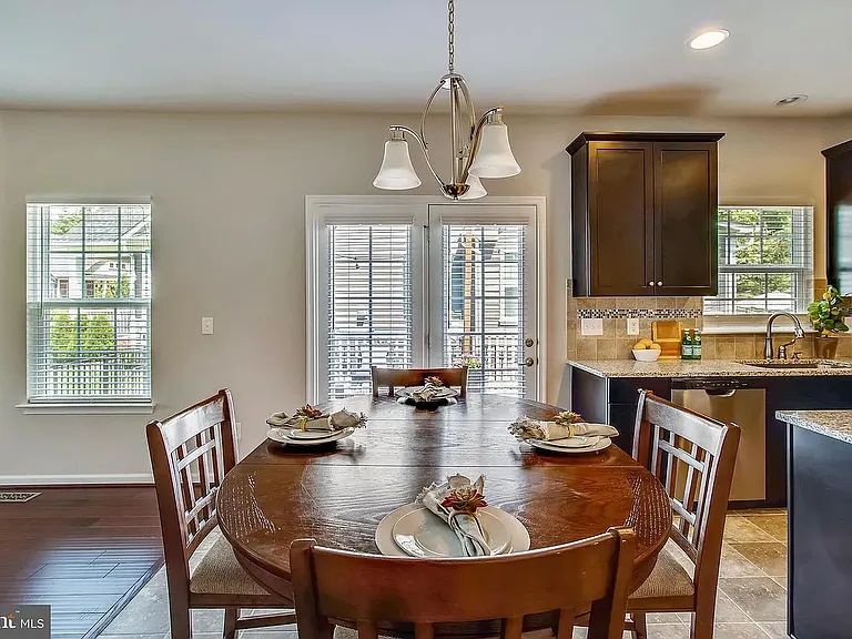 2216 Potomac River Blvd — Photo 19