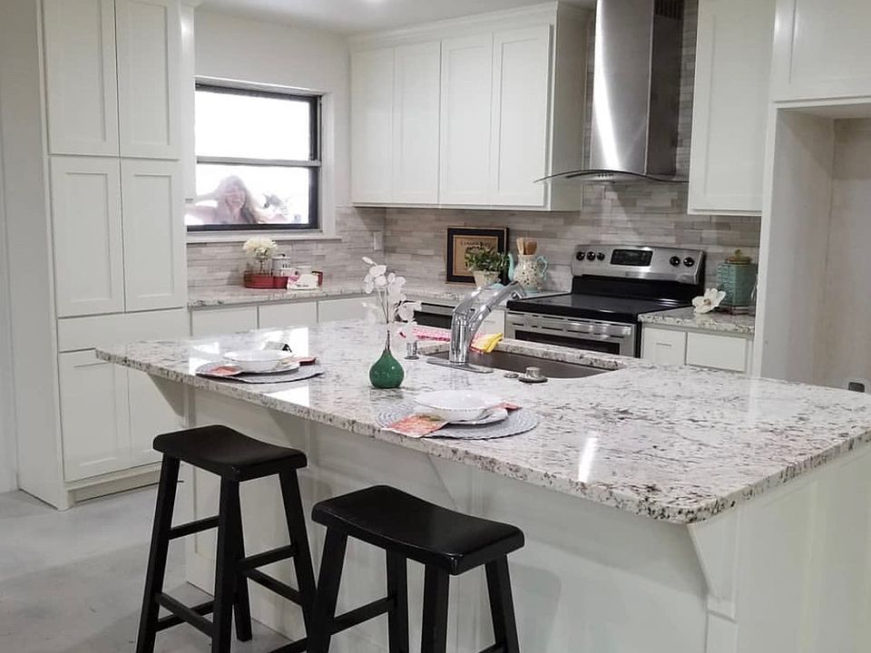 1st image of 3615 ROCK VIEW ST