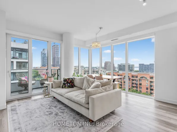 121 Lower Sherbourne St #949, Toronto, ON M5A 0W8