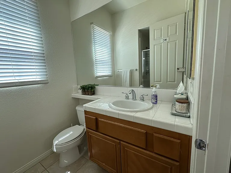 Casita bath