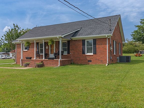 2nd image of 2164 Tennessee #64